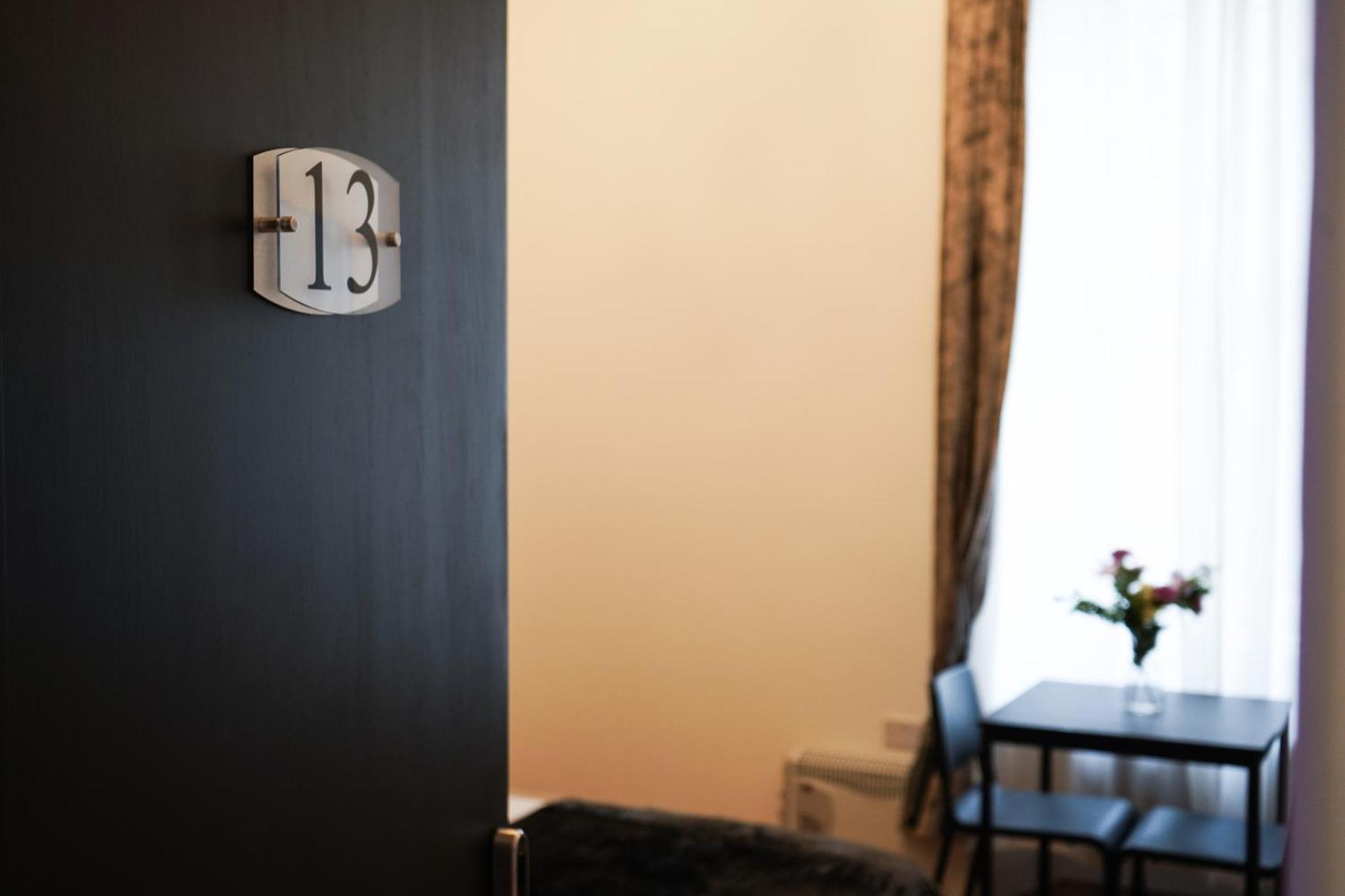 Novana Aparthotel Glasgow Habitación foto